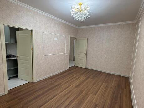 3 otaqlı köhnə tikili - Memar Əcəmi m. - 65 m²