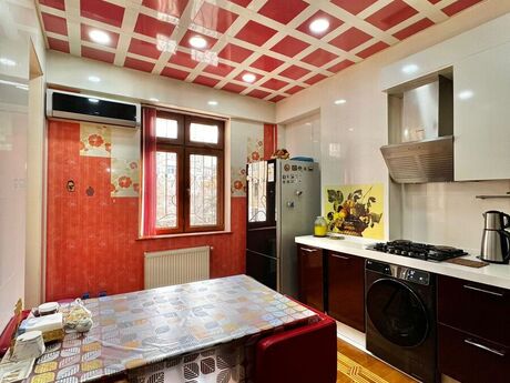 4 otaqlı yeni tikili - Qara Qarayev m. - 180 m²