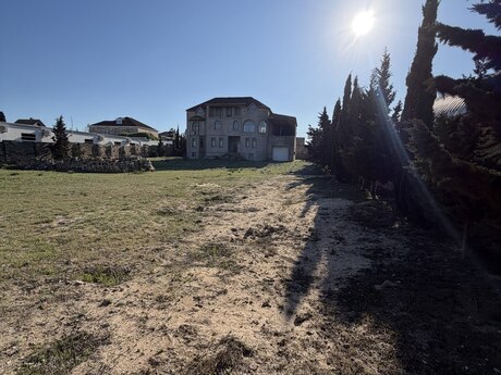 14 otaqlı həyət evi/bağ evi - Qala q. - 750 m²