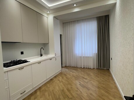 3 otaqlı yeni tikili - Nəsimi r. - 101 m²
