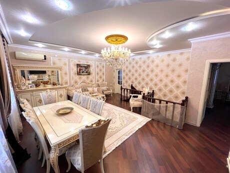 6 otaqlı həyət evi/bağ evi - Suraxanı r. - 200 m²