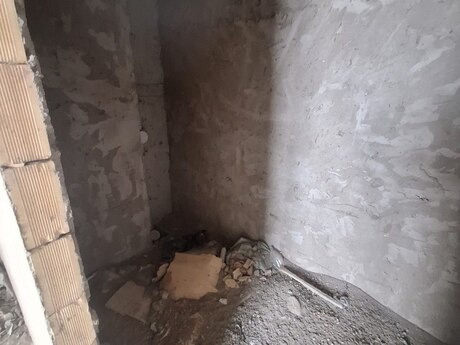 5 otaqlı yeni tikili - Ağ şəhər q. - 300 m²