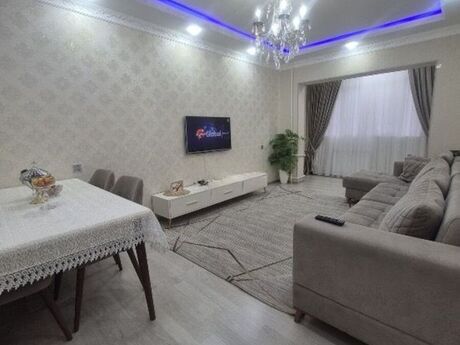 3 otaqlı köhnə tikili - Azadlıq Prospekti m. - 90 m²
