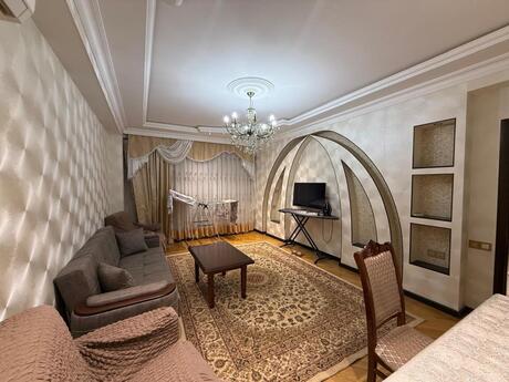3 otaqlı yeni tikili - Şah İsmayıl Xətai m. - 94 m²