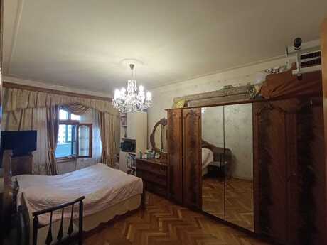 5 otaqlı köhnə tikili - Azadlıq Prospekti m. - 120 m²
