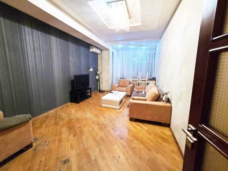 3-room apartment, 125 m², Şah İsmayıl Xətai: 370 000 ₼ 2