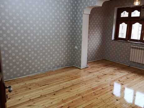 3 otaqlı köhnə tikili - Xalqlar Dostluğu m. - 74 m²