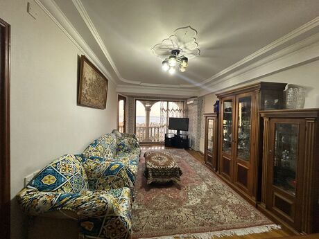 4 otaqlı köhnə tikili - 28 May m. - 120 m²