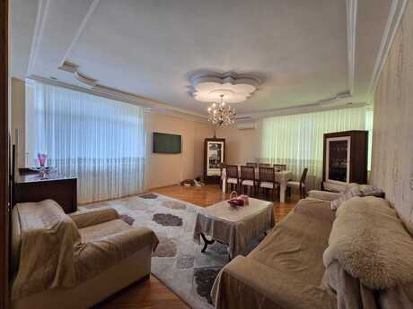 3 otaqlı yeni tikili - Binəqədi r. - 138 m²