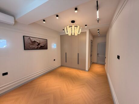 4 otaqlı yeni tikili - 28 May m. - 117 m²