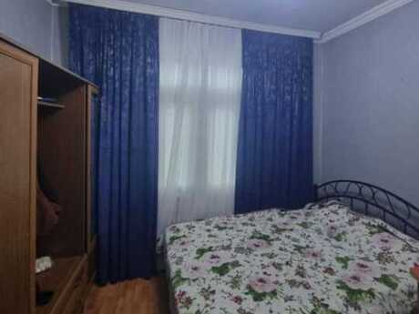 3-room apartment for rent, 200 m², Nizami: 10 ₼/mo 2