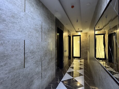 4 otaqlı yeni tikili - Nizami m. - 211 m²