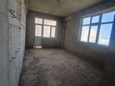 3-комн. новостройка - м. Иншаатчылар - 138 м²