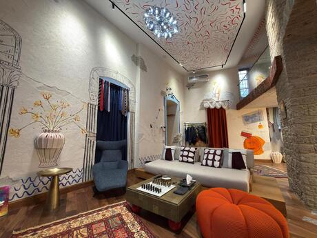 3 otaqlı köhnə tikili - İçəri Şəhər m. - 300 m²