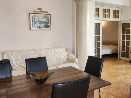 3 otaqlı köhnə tikili - 28 May m. - 80 m²