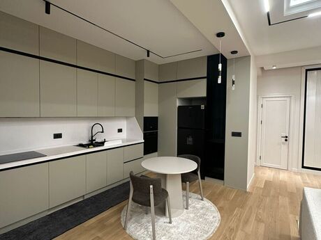 2 otaqlı yeni tikili - Elmlər Akademiyası m. - 110 m²