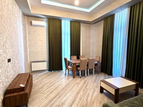 3 otaqlı yeni tikili - 28 May m. - 150 m²
