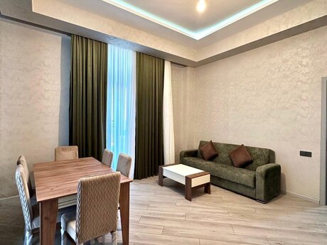3 otaqlı yeni tikili - 28 May m. - 150 m²