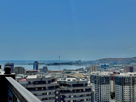 3 otaqlı yeni tikili - 28 May m. - 150 m²