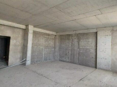 4-комн. новостройка - м. Низами - 180 м²