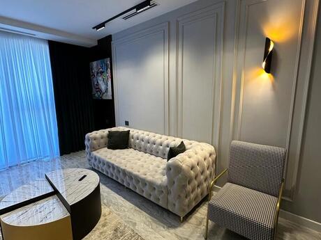 3 otaqlı yeni tikili - Ağ şəhər q. - 110 m²