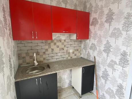 Satılır 1 otaqlı həyət evi/bağ evi 28 m², Binə q.