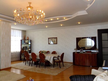 4 otaqlı yeni tikili - Gənclik m. - 215 m²