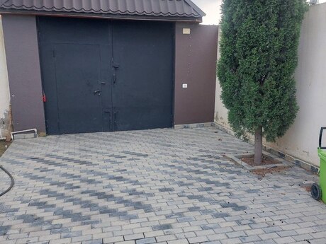 5 otaqlı həyət evi/bağ evi - Mərdəkan q. - 220 m²