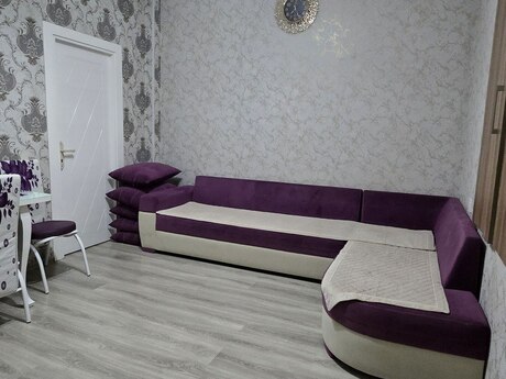 2 otaqlı köhnə tikili - Ağ şəhər q. - 41 m²