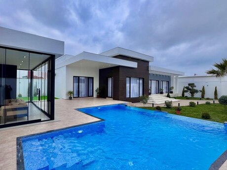 5 otaqlı həyət evi/bağ evi - Mərdəkan q. - 400 m²