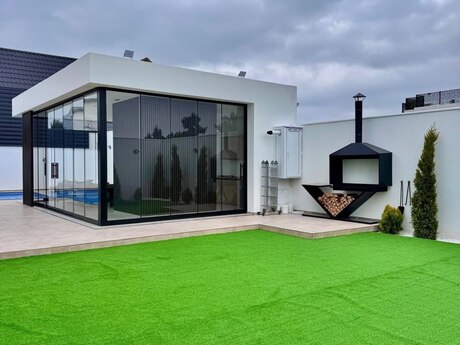 5 otaqlı həyət evi/bağ evi - Mərdəkan q. - 400 m²
