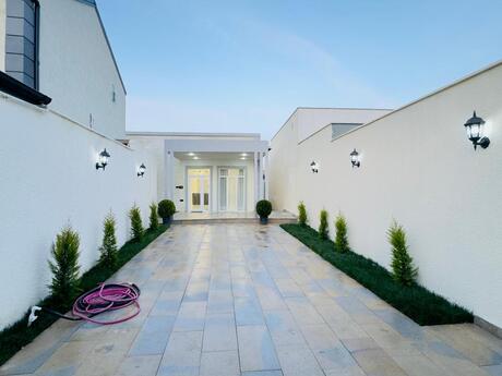4 otaqlı həyət evi/bağ evi - Şüvəlan q. - 140 m²