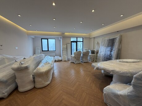 5 otaqlı yeni tikili - Nərimanov r. - 207 m²