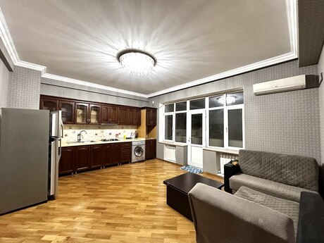 3-room apartment for rent, 120 m², Gənclik: 950 ₼/mo 5