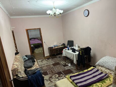 2 otaqlı köhnə tikili - Memar Əcəmi m. - 75 m²