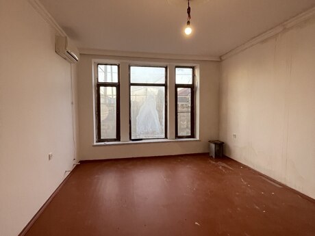 3 otaqlı həyət evi/bağ evi - Hövsan q. - 110 m²