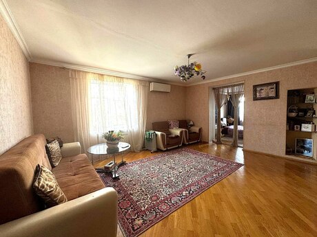 2 otaqlı köhnə tikili - Yasamal q. - 61 m²