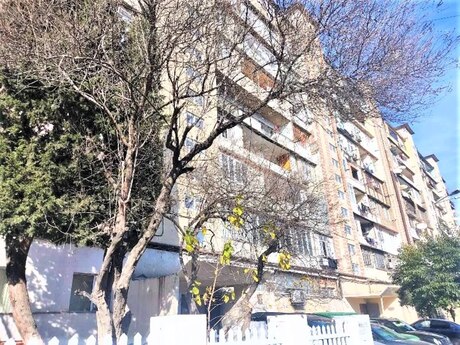 3 otaqlı köhnə tikili - Memar Əcəmi m. - 85 m²