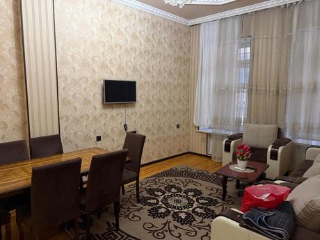 2 otaqlı köhnə tikili - Sahil m. - 55 m²