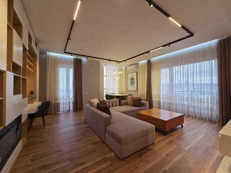 3 otaqlı yeni tikili - 28 May m. - 140 m²