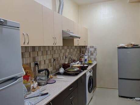 3 otaqlı yeni tikili - İnşaatçılar m. - 84 m²