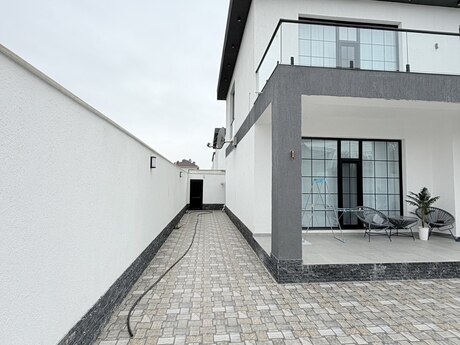 6 otaqlı həyət evi/bağ evi - Bilgəh q. - 350 m²