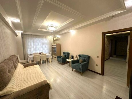 Объявление №6023612 - Баку, Наримановский  р., 3-комн., 130 м², 5/19 этаж