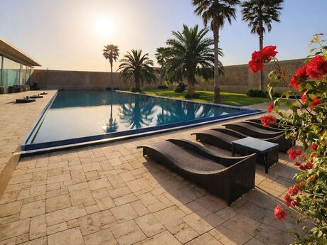 5 otaqlı həyət evi/bağ evi - Mərdəkan q. - 390 m²