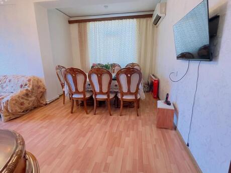 2 otaqlı yeni tikili - İnşaatçılar m. - 110 m²