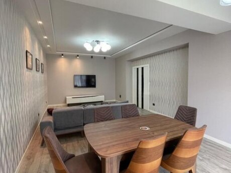 2 otaqlı yeni tikili - Şah İsmayıl Xətai m. - 100 m²