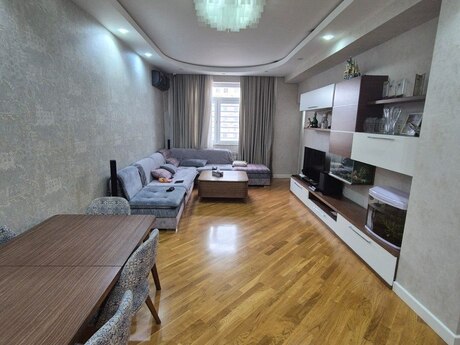 3 otaqlı yeni tikili - Həzi Aslanov m. - 126 m²