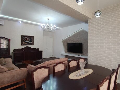 3 otaqlı yeni tikili - 28 May m. - 159 m²