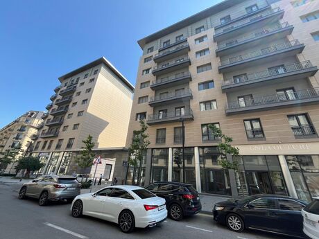 4 otaqlı yeni tikili - Ağ şəhər q. - 160 m²