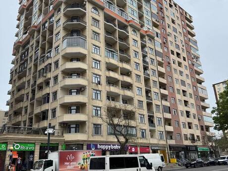 Объявление №6023786 - Баку, м. Элмляр Академиясы, 3-комн., 137 м², 7/17 этаж